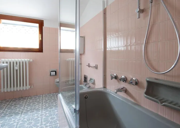 Διαμέρισμα Besta 2 *